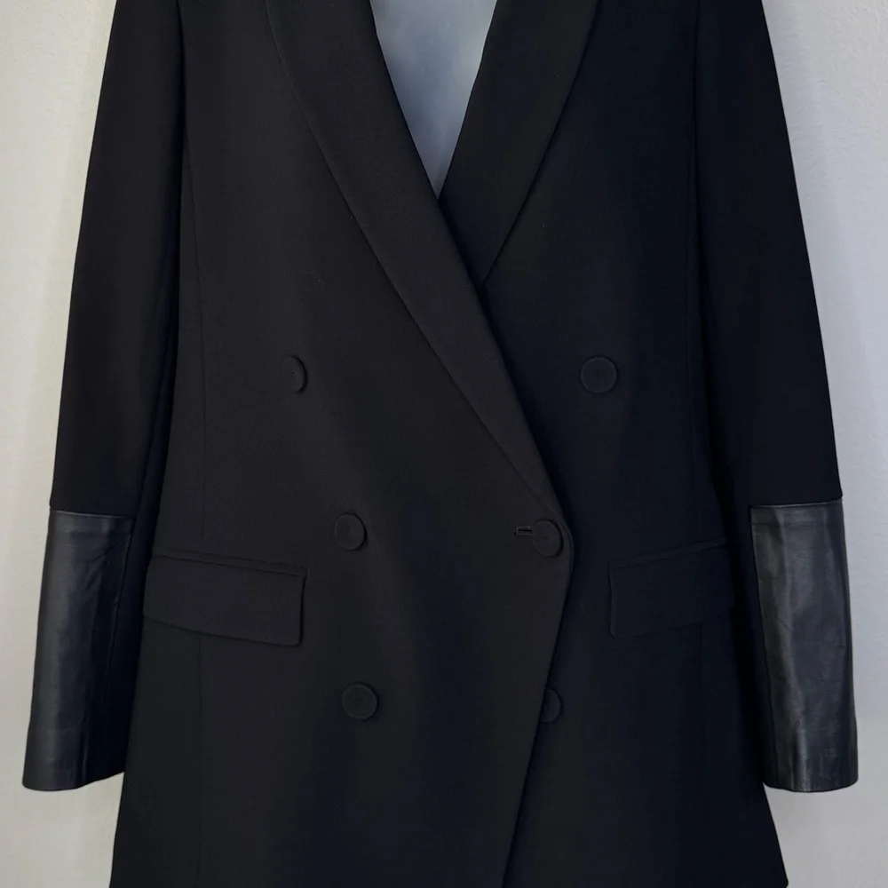 Club Monaco Double‑Breasted Wool‑Blend Blazer Lamb‎ Leather Cuff Sleeves Size 12